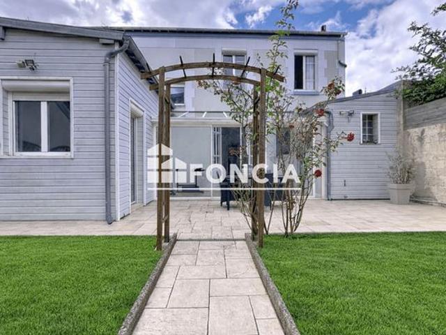 Belle maison avec jardin, en vente à DEAUVILLE