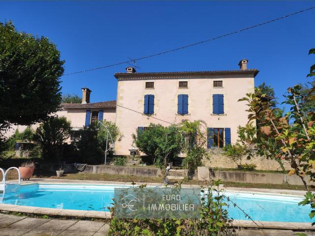 Belle maison Girondine 3 chambres grange attenante enviro. 215m² La Réole