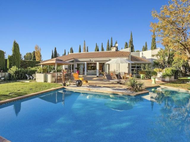 Belle maison d’architecte à l’Est d’Aix en Provence 245m² Bouc Bel Air