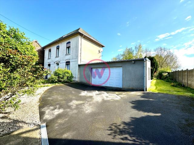 Belle maison double distribution axe Arras Bapaume