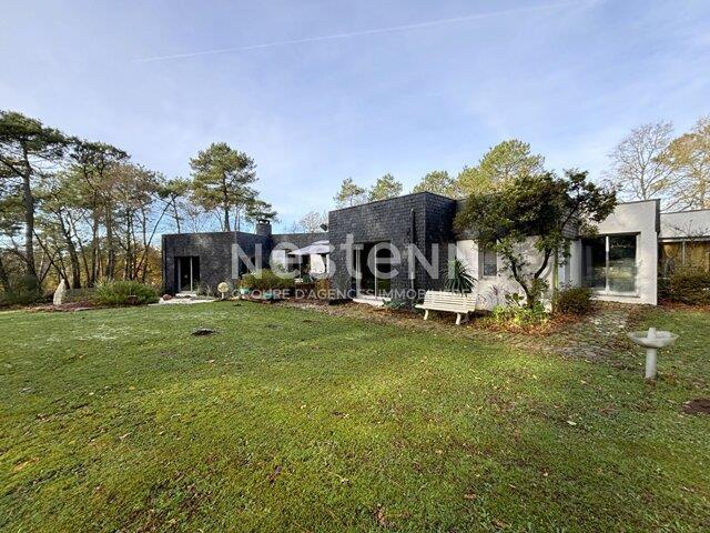 Belle maison d'architecte à vendre à Moustoir Ac 291m² de su. 291m² Moustoir Ac
