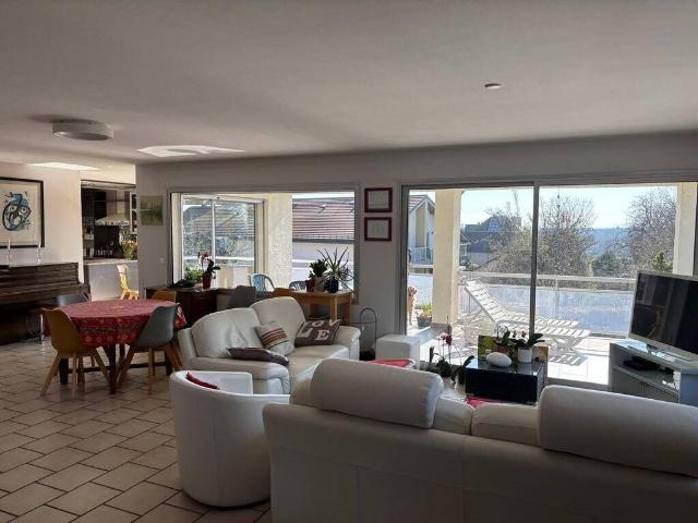 Belle maison de 256 m² à Sauverny