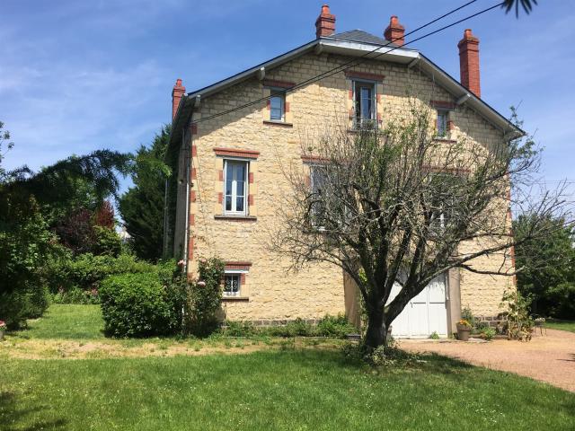 Belle Maison de caractère à Nevers 190m² Nevers