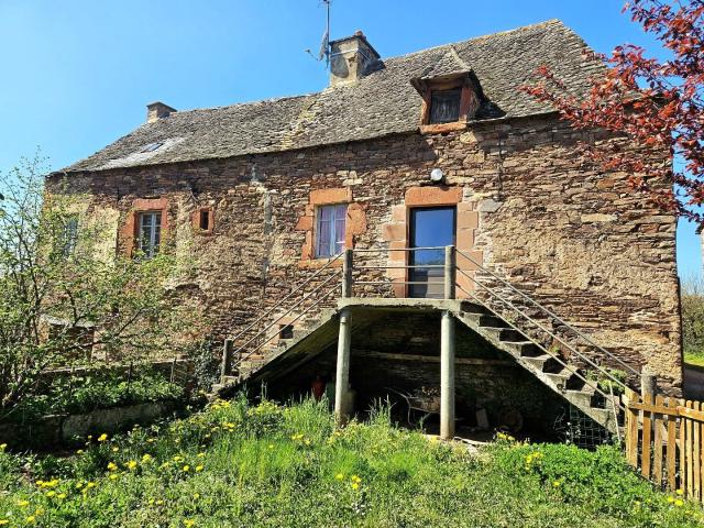 Belle maison de caractère en pierres 150m² Mayran