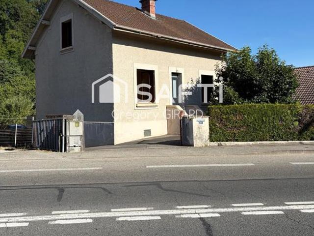 Belle maison de famille proche de toute commodité et un fort potentiel