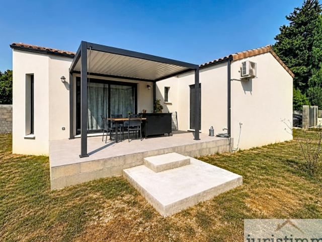 Belle maison de lotissement récente 2023 sur 465 m2 de