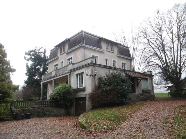 Belle Maison De Maitre 260m² Fougerolles Saint Valbert