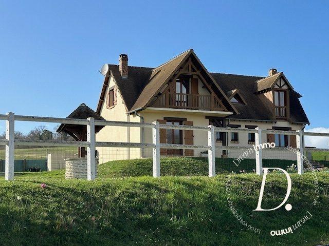 Belle maison de style Normand sur un sous sol total Environn 135m² Fours En Vexin