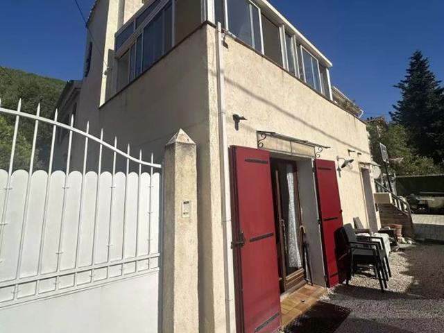 belle maison de village