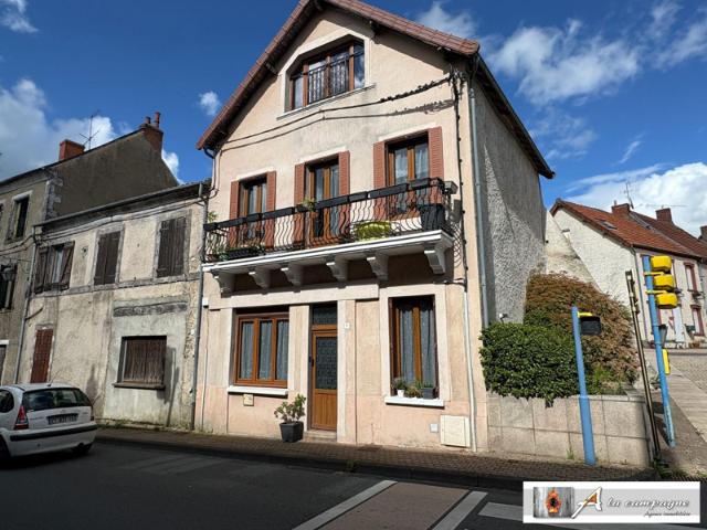 Belle maison de village habitable de suite