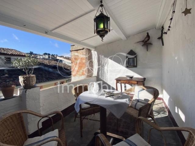 Belle maison de ville avec terrasse