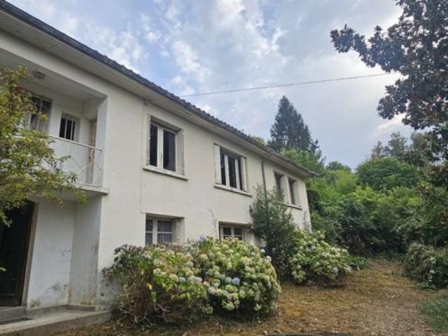 Belle maison des années 70 à rénover proche du centre ville