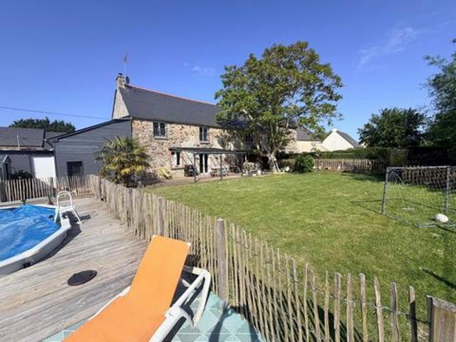 Belle maison en pierres de 171 m2 35111 la Fresnais