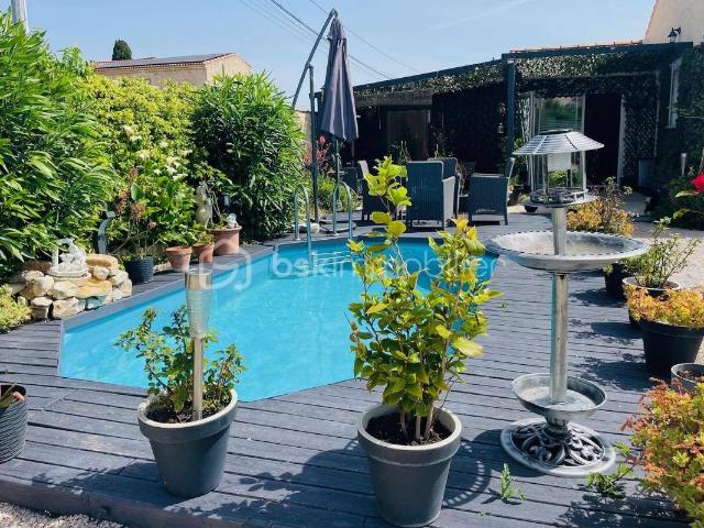 Belle maison familiale avec studio indépendant à Marignane