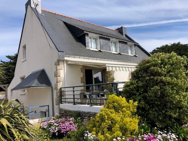 Belle maison familiale avec piscine à 300 m du port de Portivy