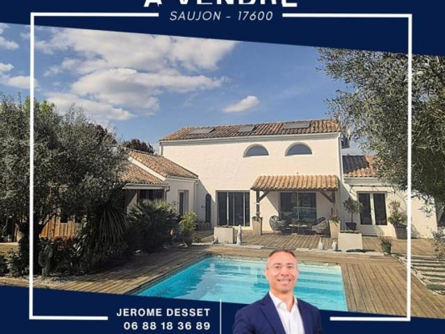 Belle maison familiale avec piscine chauffée dans un environnem