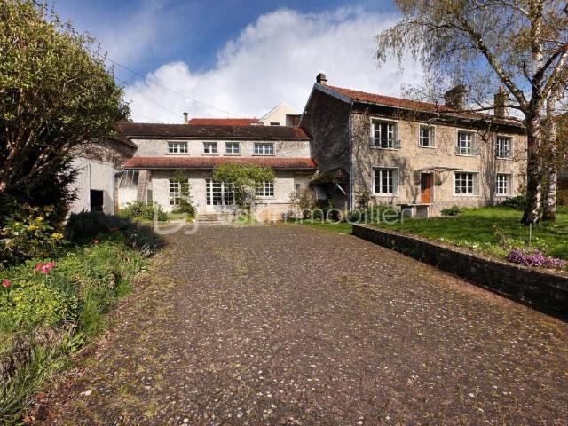 ✨ Belle maison familiale à Tronchoy ✨