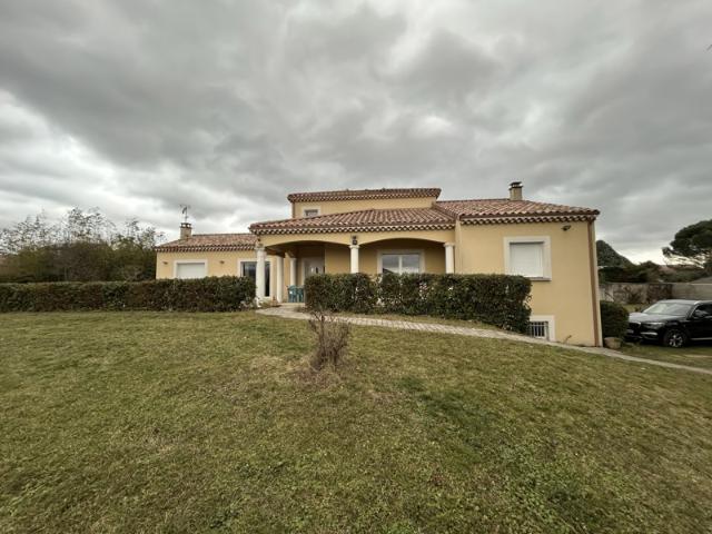 Belle maison familiale à vendre à ANNONAY sur sous/sol compl