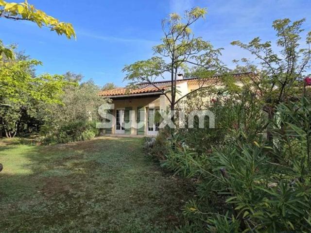 Belle maison familiale de 180 m² sur grand terrain à Mazan 84