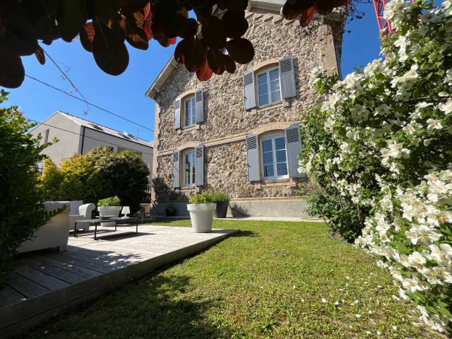 BELLE MAISON FAMILIALE RENOVEE