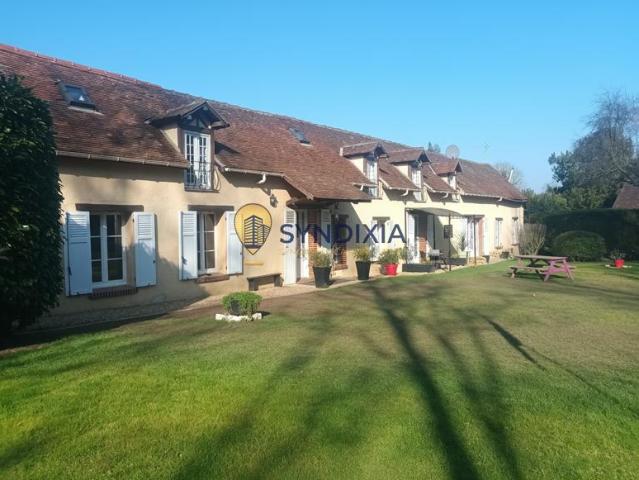 Belle maison familiale type longère avec dépendances aménagé
