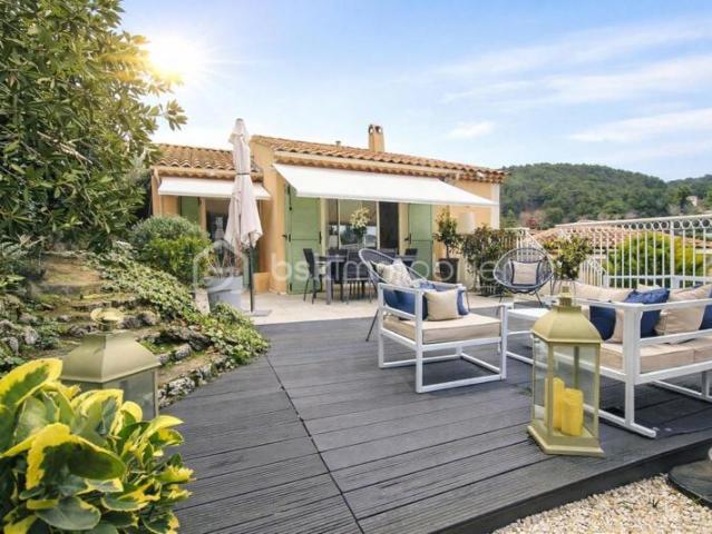 BELLE MAISON FAMILIALE, 3 CHAMBRES,BELLE TERRASSE,VUE DÉGAGÉE