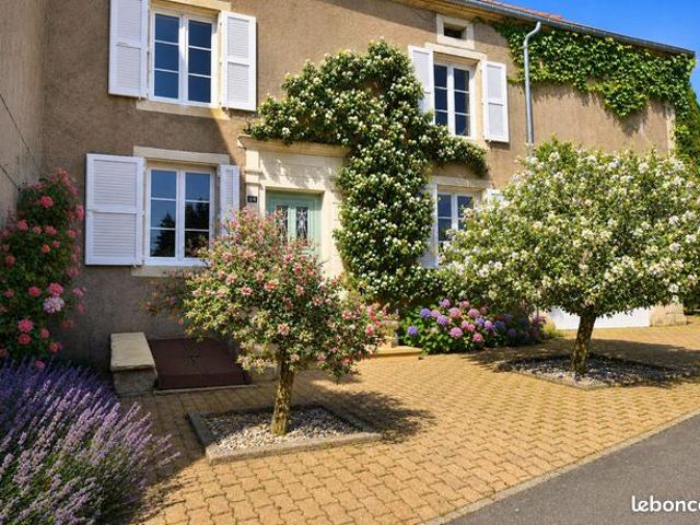 Belle maison lorraine