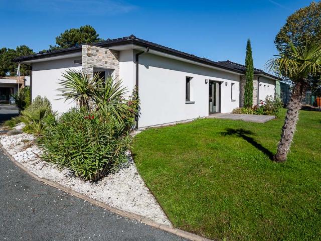 Belle maison moderne de 100m2