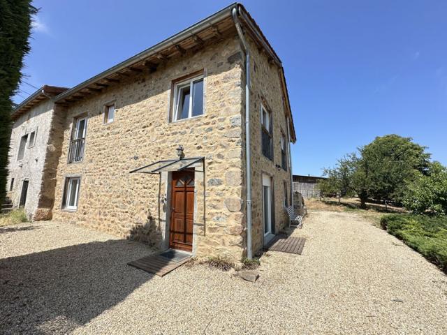 Belle maison Saint Pierre le Vieux