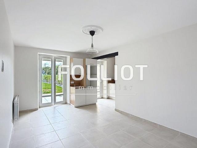 Belle MAISON r�nov�e � 10 mn de CAEN terrain clos et arbor�