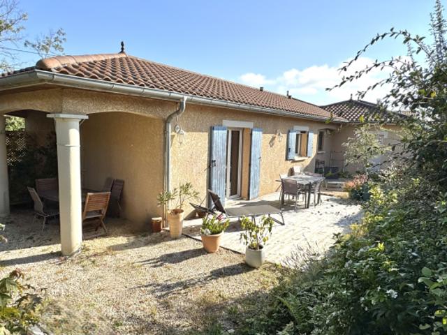 Belle maison T4 de plain pied au calme