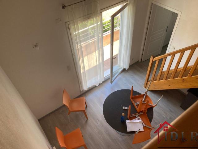 Belle opportunité: T3 dernier étage avec terrasse