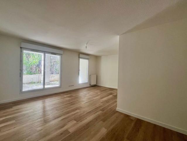 Belle opportunité E02150116L Spacieux T3 de 76m² possibilité T4 en RDC avec terrasse de 38m² vue sur jardin