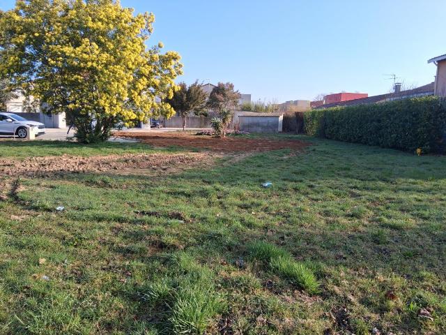 BELLE PARCELLE SUR VALENCE