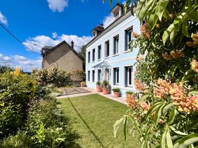 Belle propriété 4 chambres en bord de Seine 330 000 euros