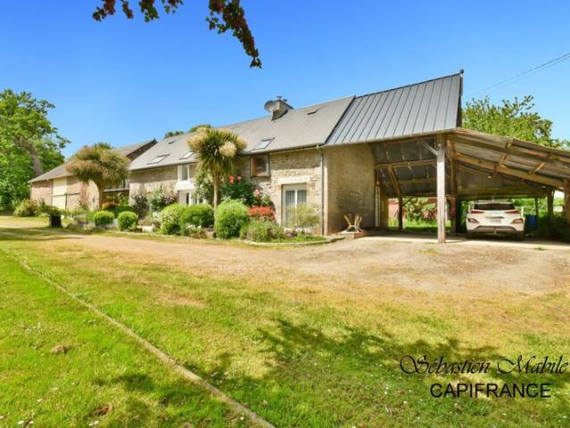 Belle propriété à vendre à SAINT AUBIN DE TERREGATTE Maison, plusieurs dépendances, gîte sur 2 hectares