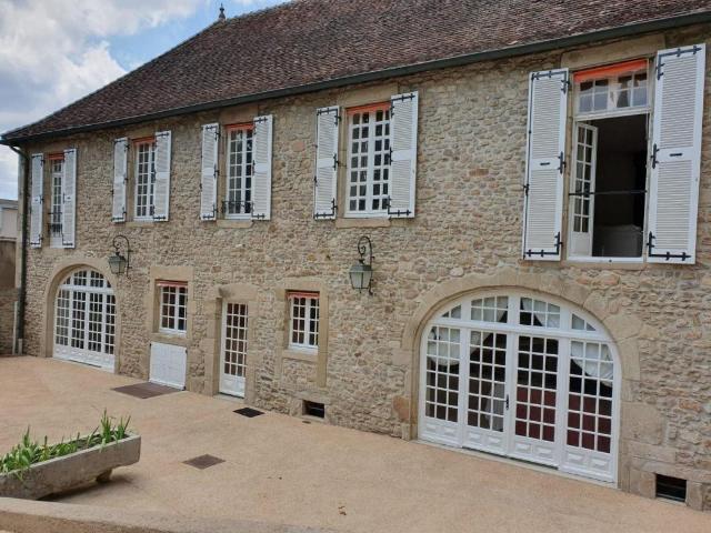 Belle propriété à vendre au centre d'Autun 268m² Autun