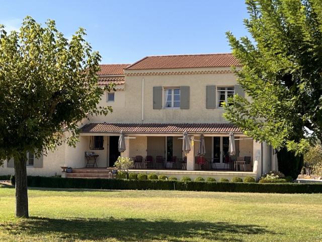 Belle propriété à potentiel multiple