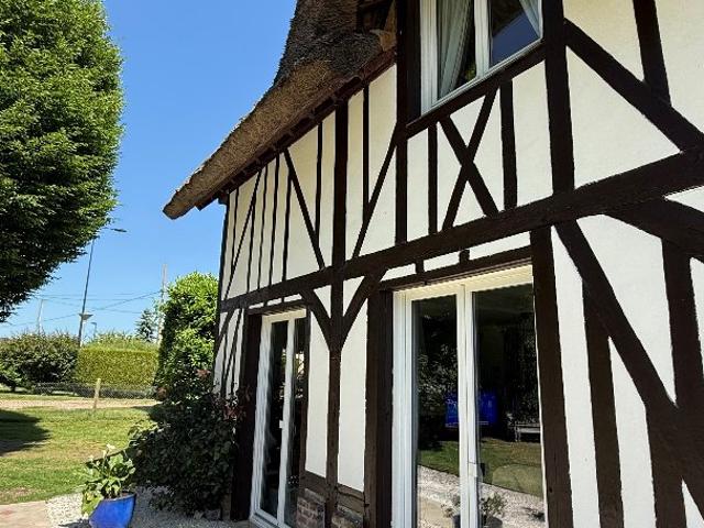 Belle propriété avec charmante maison normande à la campagne