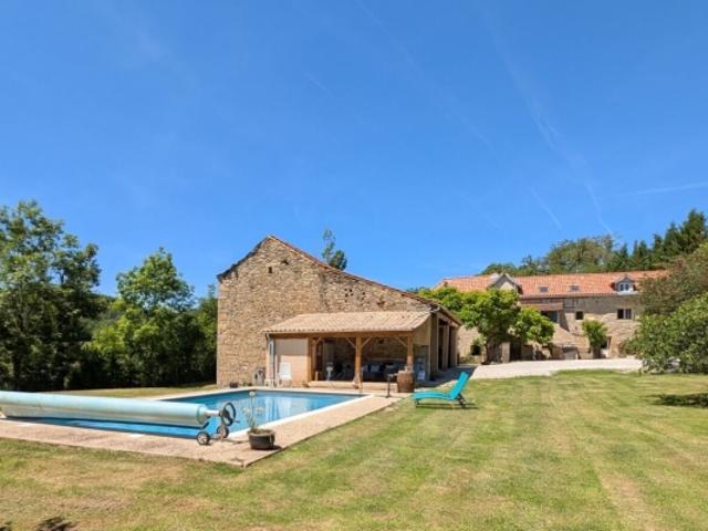 Belle propriété en pierre! Possibilité chambres d'hôtes