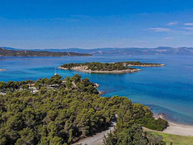 Belle propriété prestigieuse quartier de Hinitsa /Porto Cheli