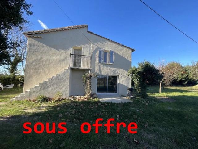 Belle rénovation pour cette maison implantée sur terrain de 5000m²