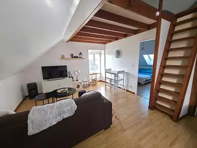 Bellême 61130 Location appartement 2 pièces t2 au dernier étage cave