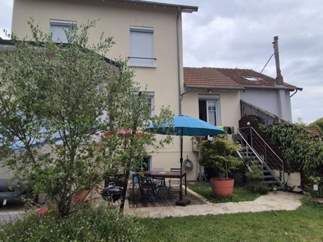 BELLERIVE MAISON FAMILIALE AVEC JARDIN et GARAGE