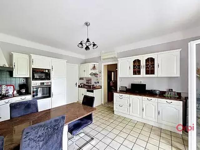 Bellerive sur Allier 03700 Achat / Vente maison 5 pièces t5 piscine cave