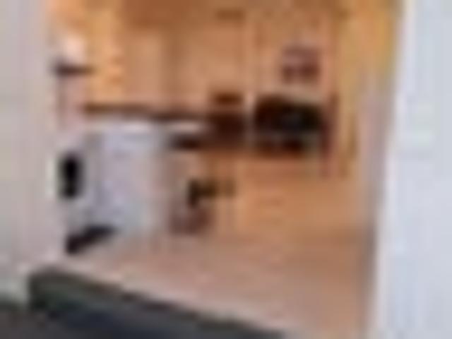 Bellevue, 1 bedroom, $390 pw