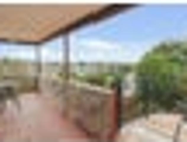 Bellevue, 2 bedrooms, $450 pw