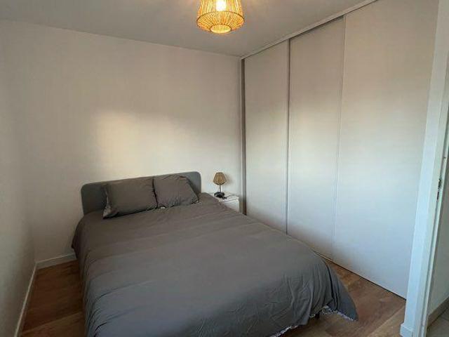 Bellevue T2 récent 2008 Meublé 44m2 Parking Balcon