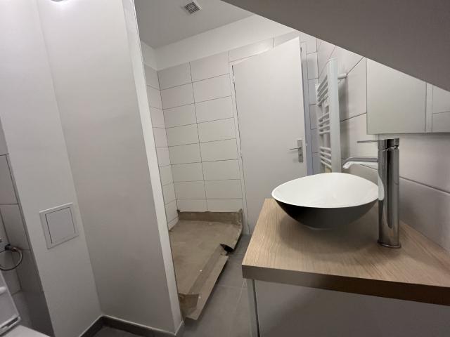 BELLEVUE/SOLAURE Appartement F3 Mezzanine entièrement rénové