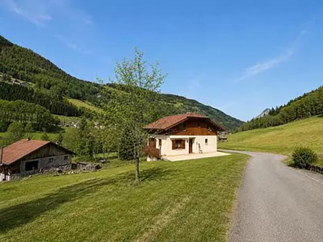 Bellevaux 74470 Achat / Vente maison 5 pièces t5 au dernier étage